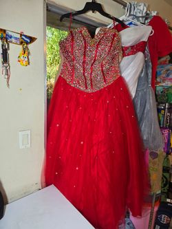 Plus size quinceñera dress