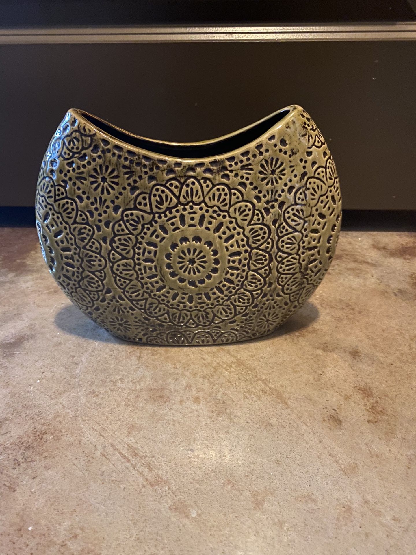 Vase planter