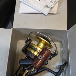 Daiwa BG30 Fishing Reel..NEW 