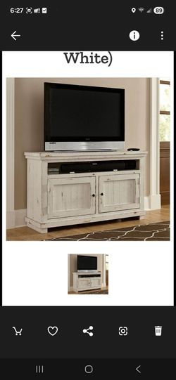 Excellent condition Solid Wood tv console credenza buffet cabinet