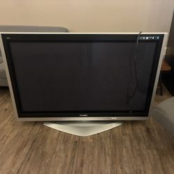 Panasonic VIERA Plasma TV – Works Great – Pickup Only