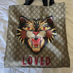 Roaring Gucci Cat Handbag