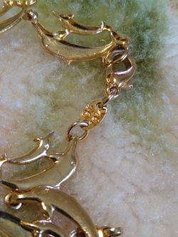 Brazalete de delfines