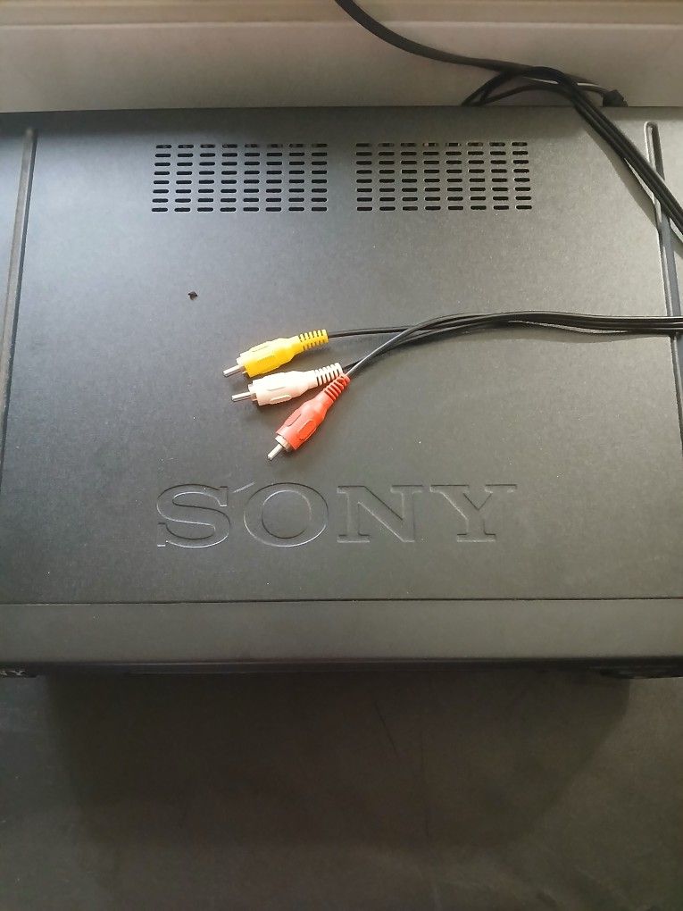 Sony SLV-679HF VCR