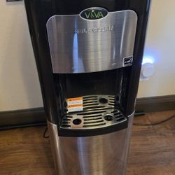 Viva Water Cooler 5-5 Gallon Bottles 
