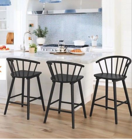 New 24 in. Black Solid Wood Bar Stool for Kitchen Island Counter Stool with Spindle Back Set of 3