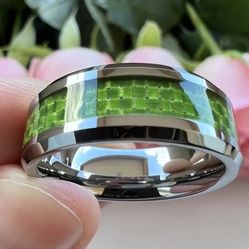 Men's 8mm Tungsten Green Beveled Edges Carbon Fiber Inlay Comfort-Fit Engagement Wedding Band 11