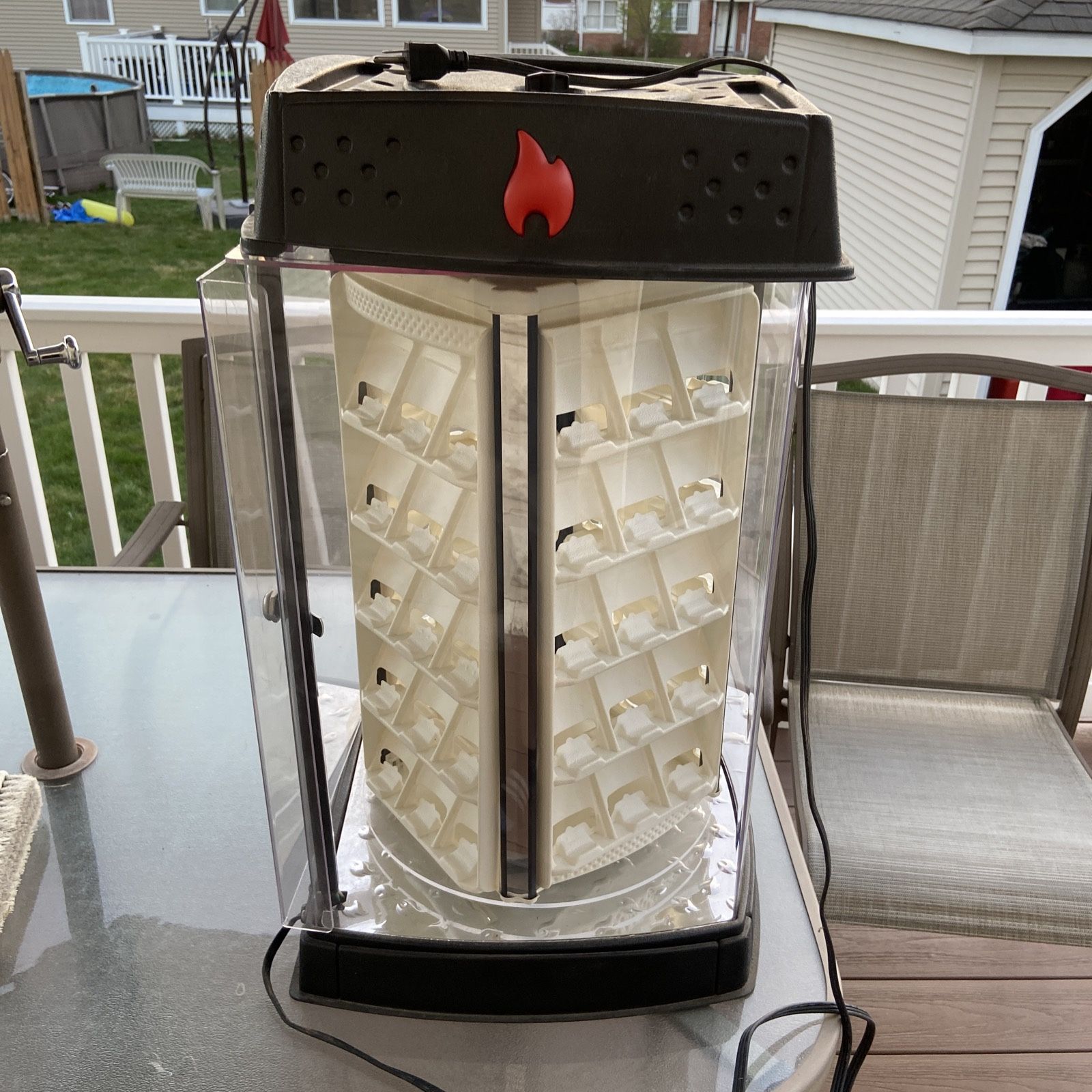 Zippo Cigarette Lighter Display Case Needs Some Work