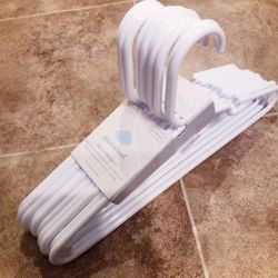 Cloud Island Hangers 