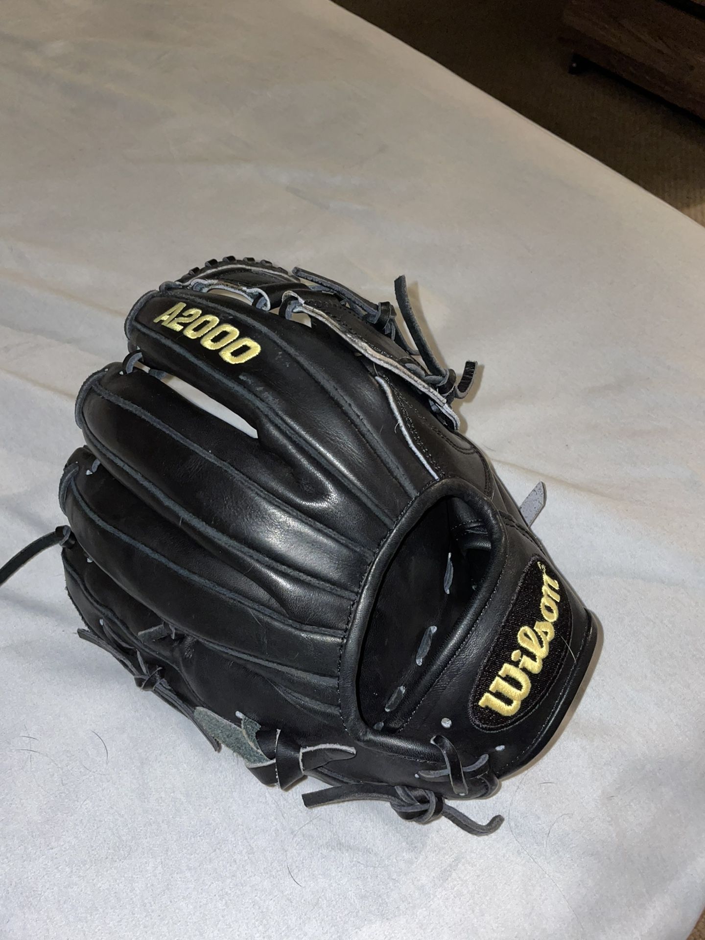 Wilson A2000 Clayton Kershaw 11.75" Baseball Pitchers Glove