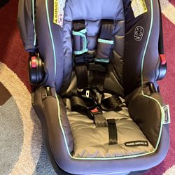Infant Car seat