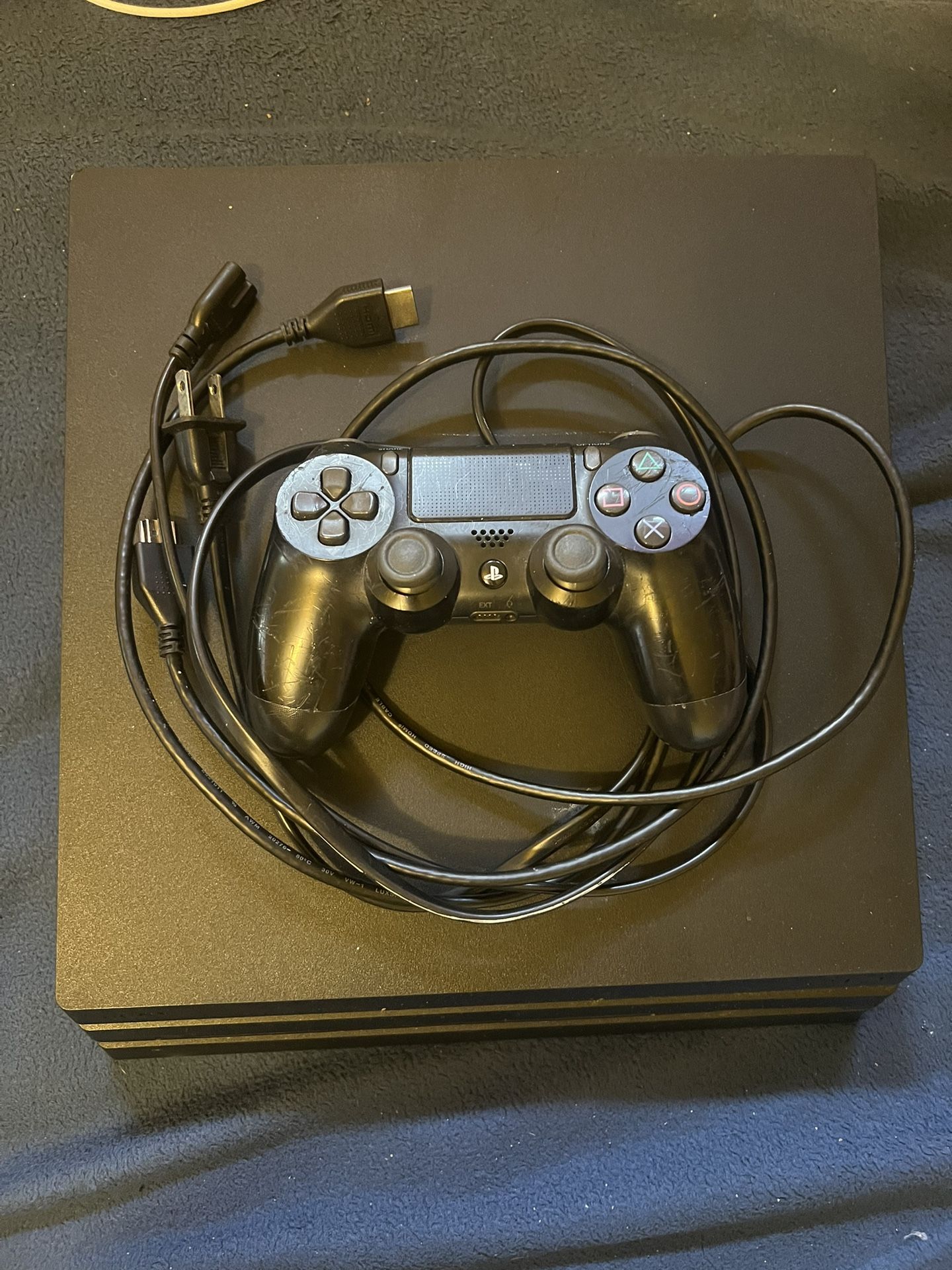 PlayStation PS4 Pro (Used)
