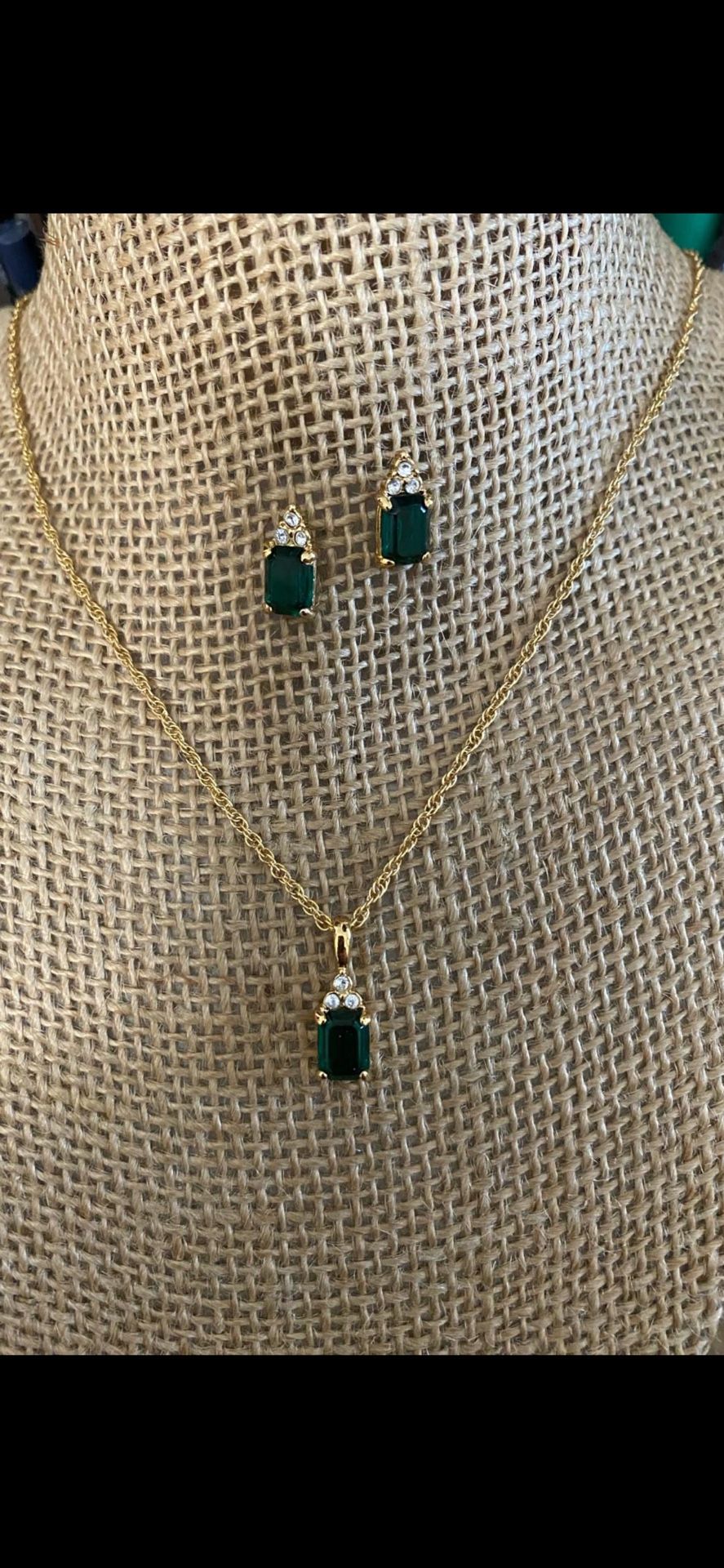 Juego Cadena Aretes Laminados Piedra Y Chispas