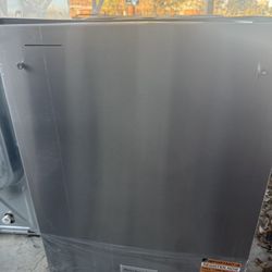 All New Whirlpool Washer / Dryer/ Refrigerator And Dishwasher 