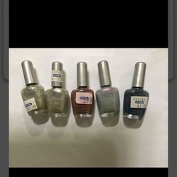 Nail Polish With Different-Different Colors $1 Each