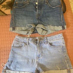 Levi’s and Pacsun shorts 