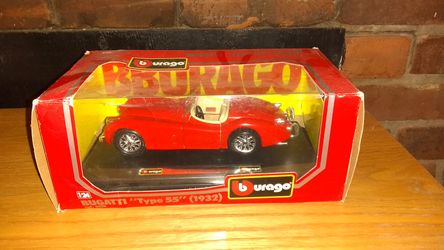 Brand New Burago 1/24 Bugatti "Type 55" (1932)