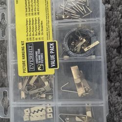 Everbilt Picture Hanging Kit