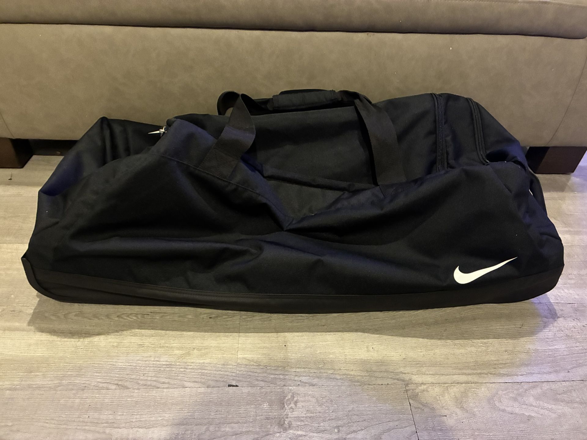 Nike Luggage Travel Bag