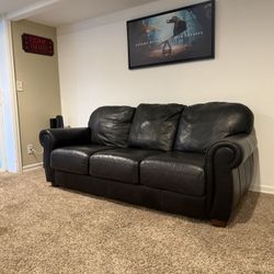 Black Leather Sofas