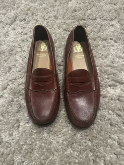 Cole Haan Brown Loafers – Men’s 8 Medium