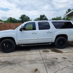 2008 Chevy suburban Z71