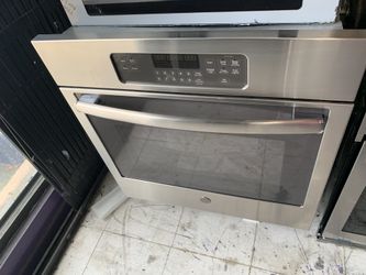 GE wall oven in stainless steel new