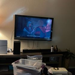 Lg Sound Bar And Subwoofer