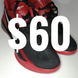 Nike zoom hyperdunk low size 8