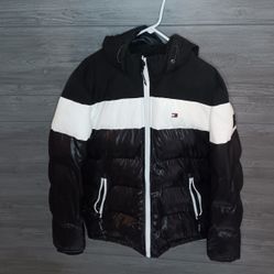 Tommy Hilfhiger Pufer For Men 