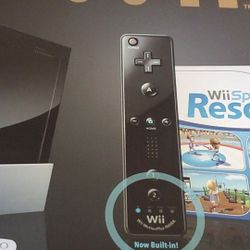 Wii Nintendo With 4 Games