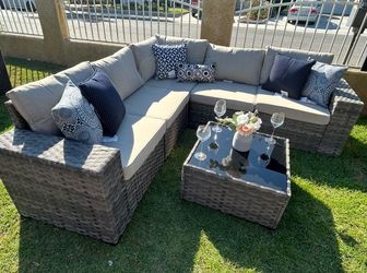 Patio furniture set outdoor new in the box