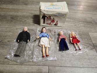 RARE 1964 Petite Princess Fantasy Family Dolls with Original Box (Box has wear)