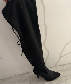 Women above knee boots