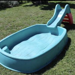 Can deliver- Step pool with slide for Sale in Spotsylvania