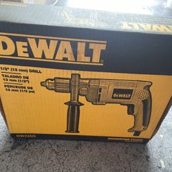 7.8 Amp Corded 1/2 in. Variable Speed Reversing Drill