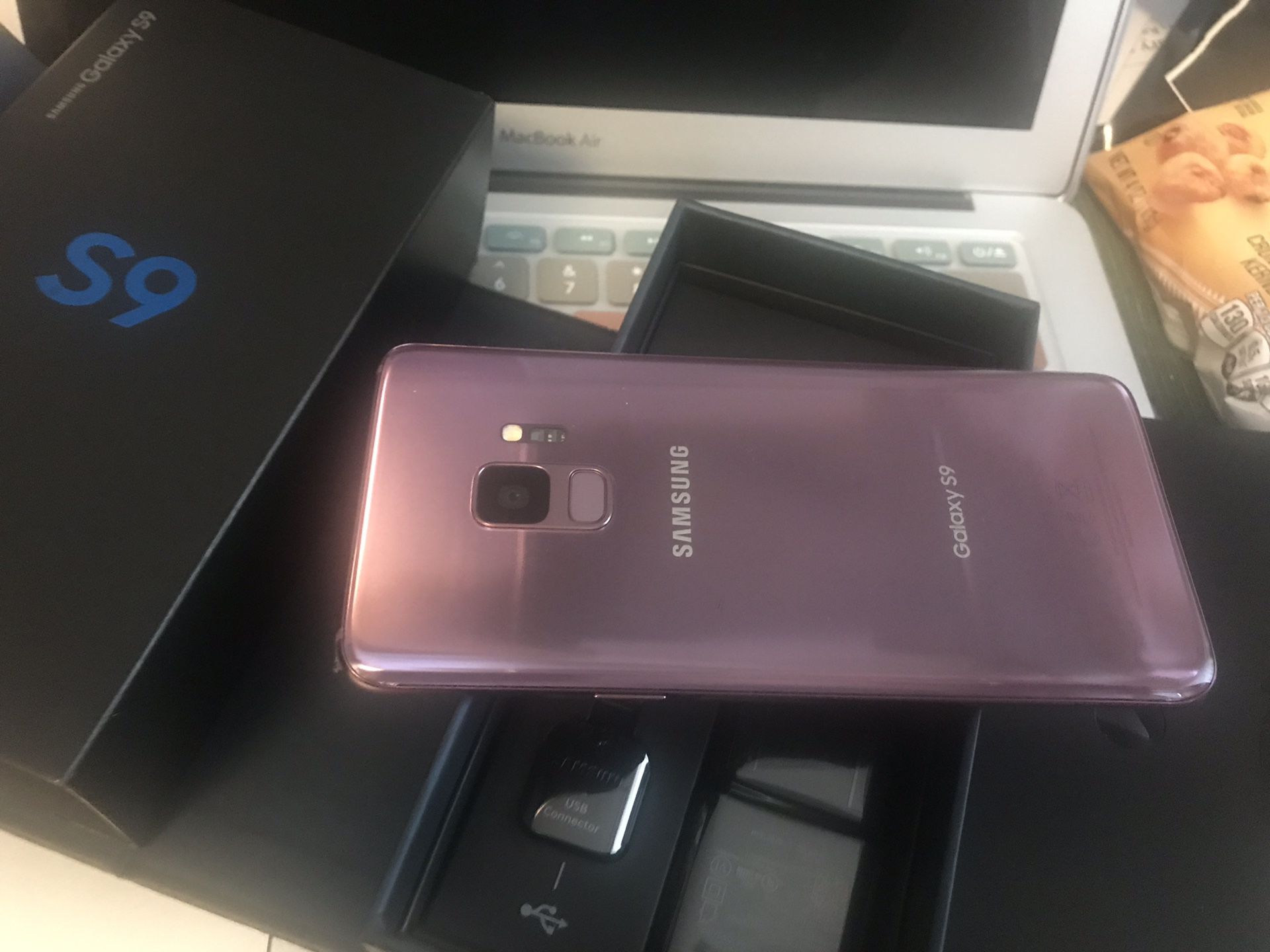 Samsung galaxy S9 brand new