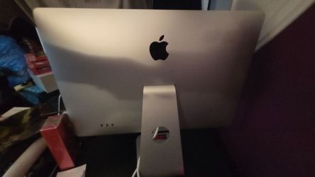 Apple LED cinema display