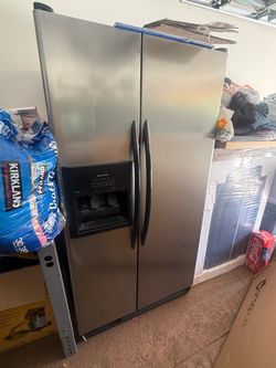 Kitchen aid refrigerator