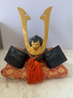 Japanese metal samurai hat vintage collectible
