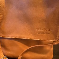 Made In Italy Vera Pelle Orange Crossbody Purse 