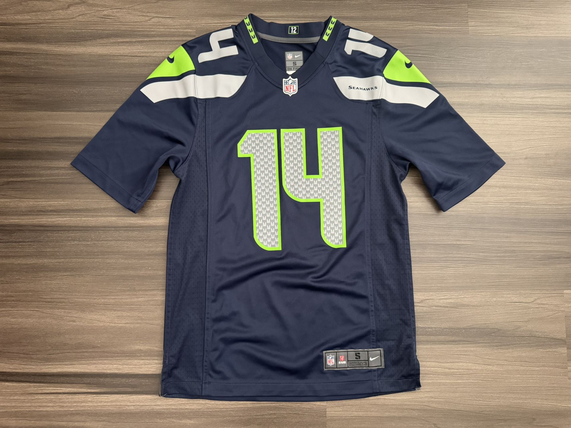 Nike Seattle Seahawks DK Metcalf #14 On Field Home Jersey Men’s Small