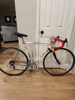Vintage 1984 Ciöcc Road Bike