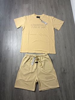 Essentials set