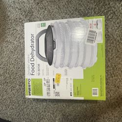 Presto Food dehydrator 