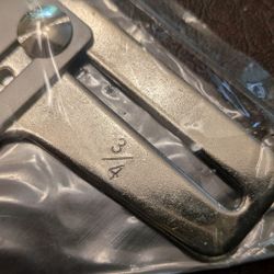 
Baby Lock Belt Loop Binder 3/4" For Coverhem/Serger
SKU: BLE8-S12