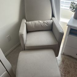 DaVinci Olive Glider & Ottoman – Cream
