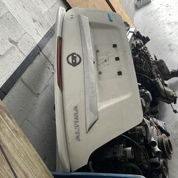 2013-2015 Altima Sl Trunk With Wing No Dents