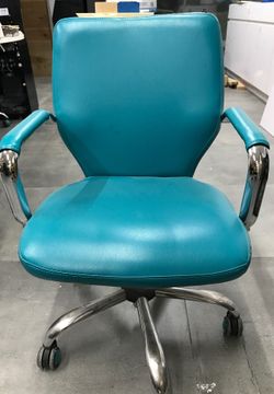 Staples - Office Chair