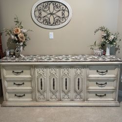 Solid Wood Vintage French Provincial 